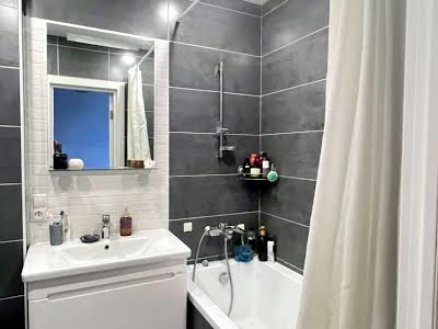 квартира за адресою Академіка Глушкова просп., 9-Є