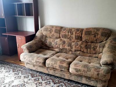 квартира по адресу Авиаконструктора Антонова ул., 7