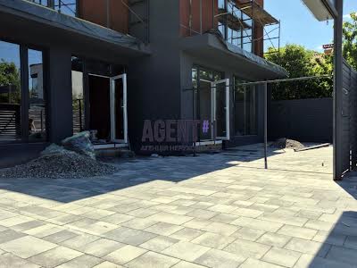 будинок за адресою с. Петропавлівська борщагівка, Ярова
