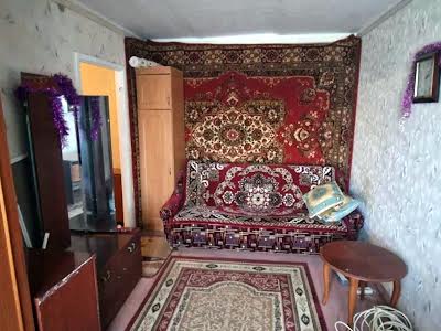 квартира за адресою Романа Ратушного вул. (Волгоградська), 14