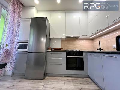 квартира за адресою Тарасівська вул., 9
