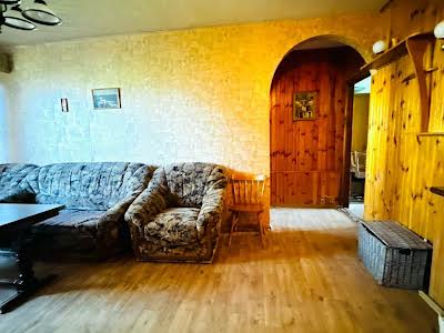 квартира за адресою Харків, Нескорених вул. (Героїв Праці), 12г