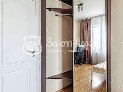 квартира по адресу Оболонский просп., 34