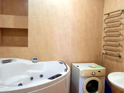 квартира за адресою Велика Васильківська вул. (Червоноармійська), 122