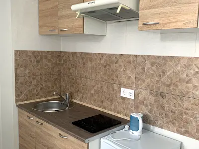 квартира по адресу Радистов ул., 24