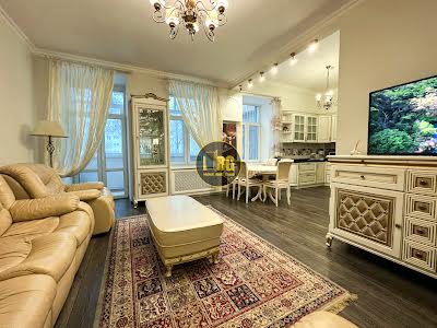 квартира за адресою Костельна вул., 4