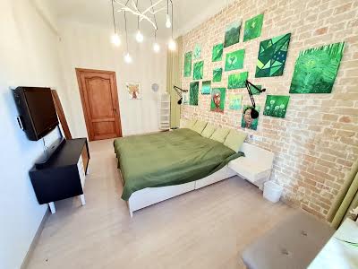 квартира по адресу Стратегическое шоссе (Науки), 35