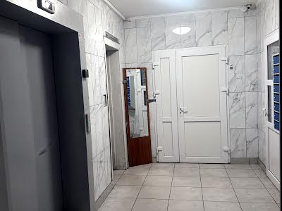 квартира за адресою Академіка Глушкова просп., 41