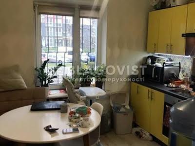 квартира за адресою Драгоманова вул., 1-К