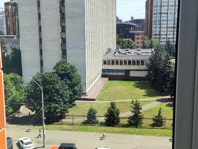 квартира по адресу Леси Украинки бульв., 19