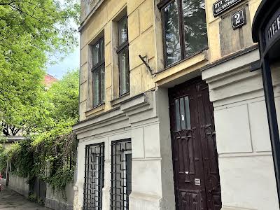 квартира за адресою Щекавицька вул., 6
