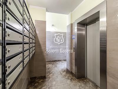 квартира за адресою Соборна вул., 126/17