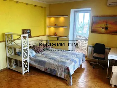 квартира по адресу Уинстона Черчилля ул. (Красноткацкая), 18-Б