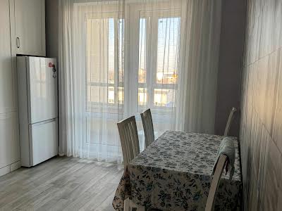 квартира за адресою Практична вул., 3