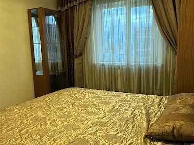квартира по адресу Ернста, 12