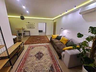 квартира за адресою Хмельницька вул., 10