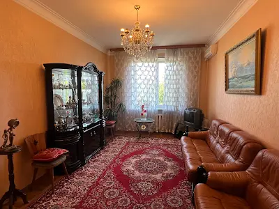 квартира за адресою Ялтинська вул., 12/11