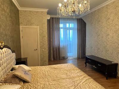 квартира за адресою Євгена Коновальця вул. (Щорса), 32-Г