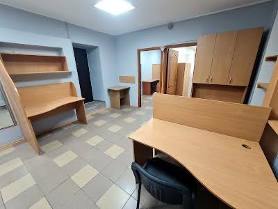 комерційна за адресою Панаса Мирного вул., 9б