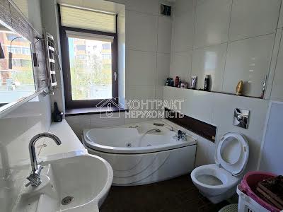 квартира за адресою Науки вул., 12