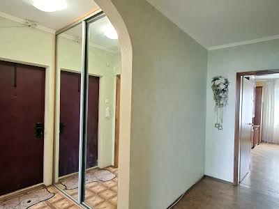 квартира за адресою Милославська вул., 32/51а