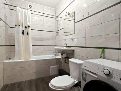 квартира за адресою Берестейський просп. (Перемоги), 65-А