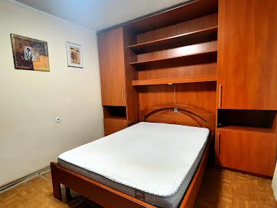 квартира за адресою Антоновича вул. (Горького), 152