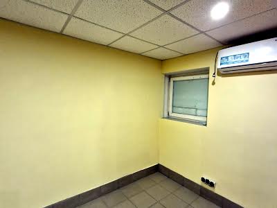комерційна за адресою Ірпінь, Лисенка вул., 13