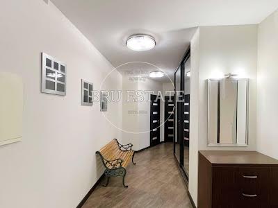 квартира за адресою Дегтярівська вул., 25а к1