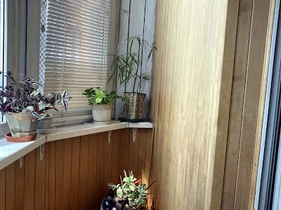 квартира за адресою Науки просп., 62-А