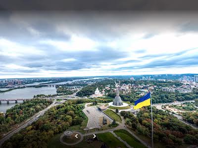 ділянка за адресою Миколи Міхновського бульв. (Дружби Народів), 12