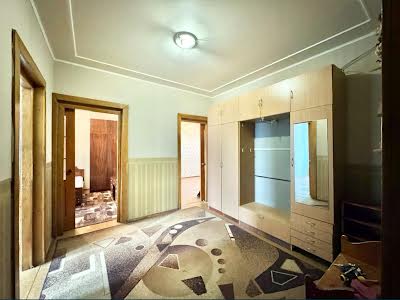 квартира за адресою Академіка Заболотного вул., 28