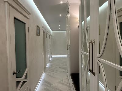 квартира по адресу Практичная ул., 3