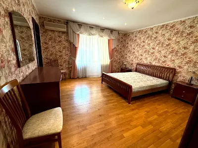 квартира за адресою Володимира Івасюка просп. (Героїв Сталінграду), 22