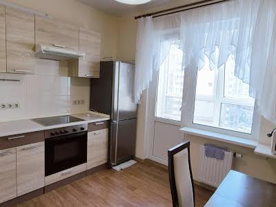 квартира за адресою Бориса Гмирі вул., 12-Б