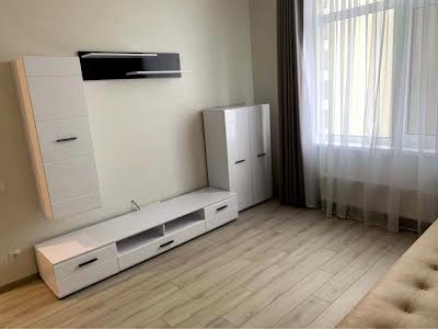 квартира за адресою Київ, Юнацька вул., 4