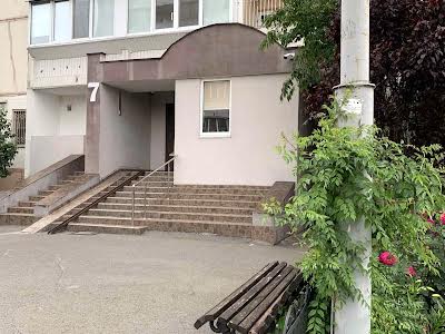 квартира за адресою Соломії Крушельницької вул., 7