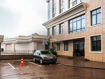 коммерческая по адресу Михаила Грушевского ул., 9