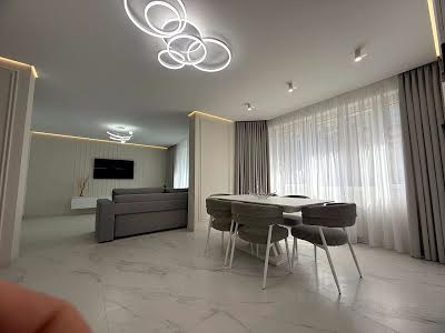 квартира за адресою Золотоустівська вул., 25