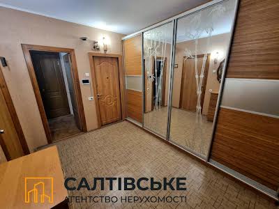квартира за адресою Леся Сердюка вул. (Командарма Корка), 20