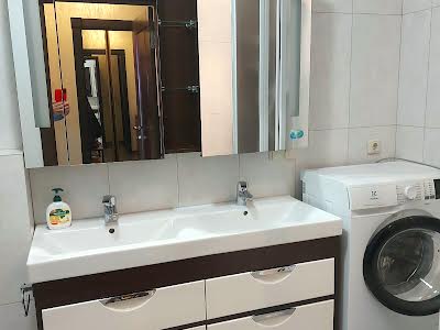 квартира за адресою Петра Григоренка просп., 28-А