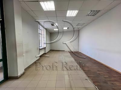 комерційна за адресою Анни Ахматової вул., 31