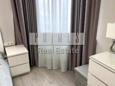 квартира за адресою Драгоманова вул., 40-З