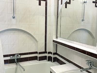 квартира по адресу Кавказская ул., 12