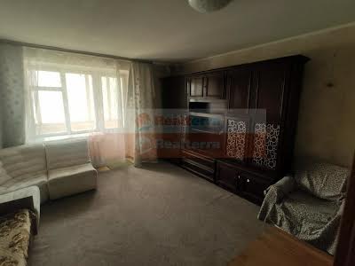 квартира за адресою Стратегічне шосе (Науки), 17