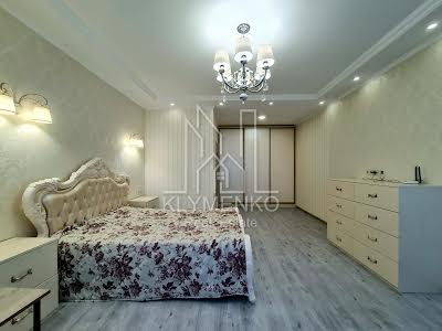 квартира за адресою Дарницький бульв., 8-В