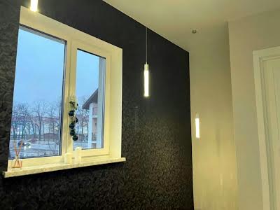 дом по адресу с. Петропавловская борщаговка, Центральная ул.