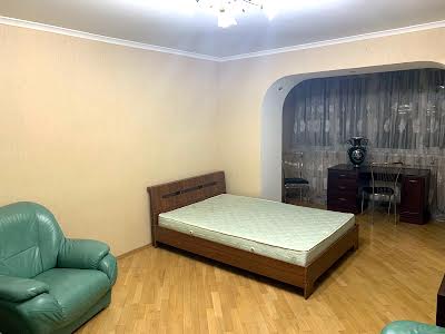 квартира по адресу Академика Янгеля ул., 16/1