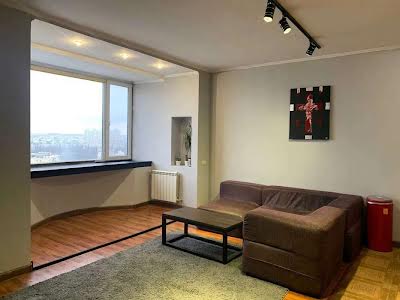 квартира за адресою Леся Курбаса просп., 5-В