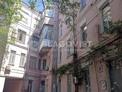 квартира по адресу Михаила Омеляновича-Павленко ул. (Суворова), 14/12